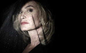 Illustration for article titled Who's American Horror Story's Baddest Witch? (Now With Chainsaws!)